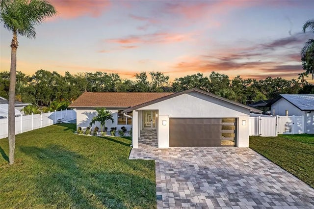 5811 Imperial Key, TAMPA