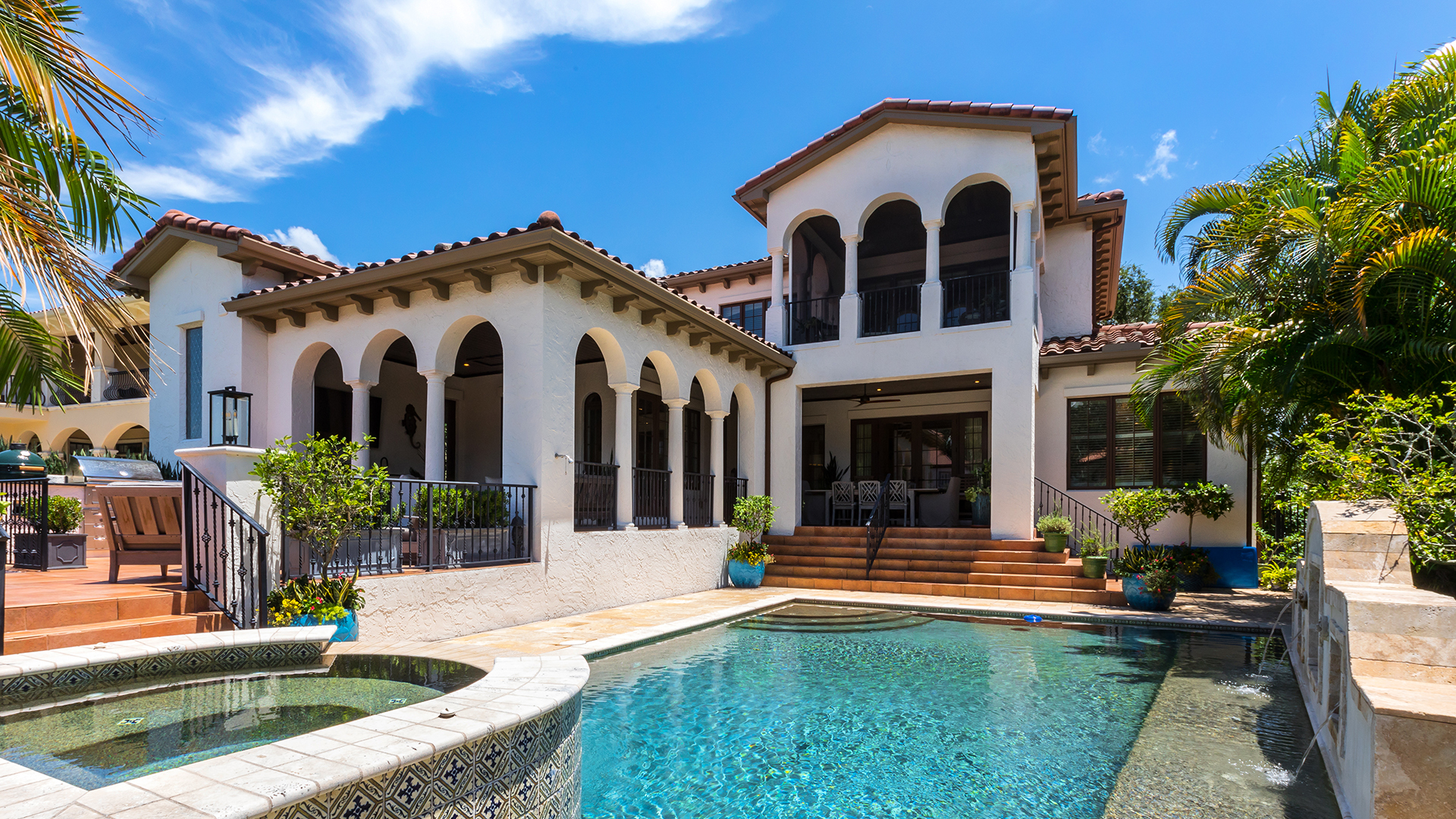 smith associates relocation services